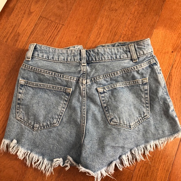 Jean shorts - Picture 3 of 3